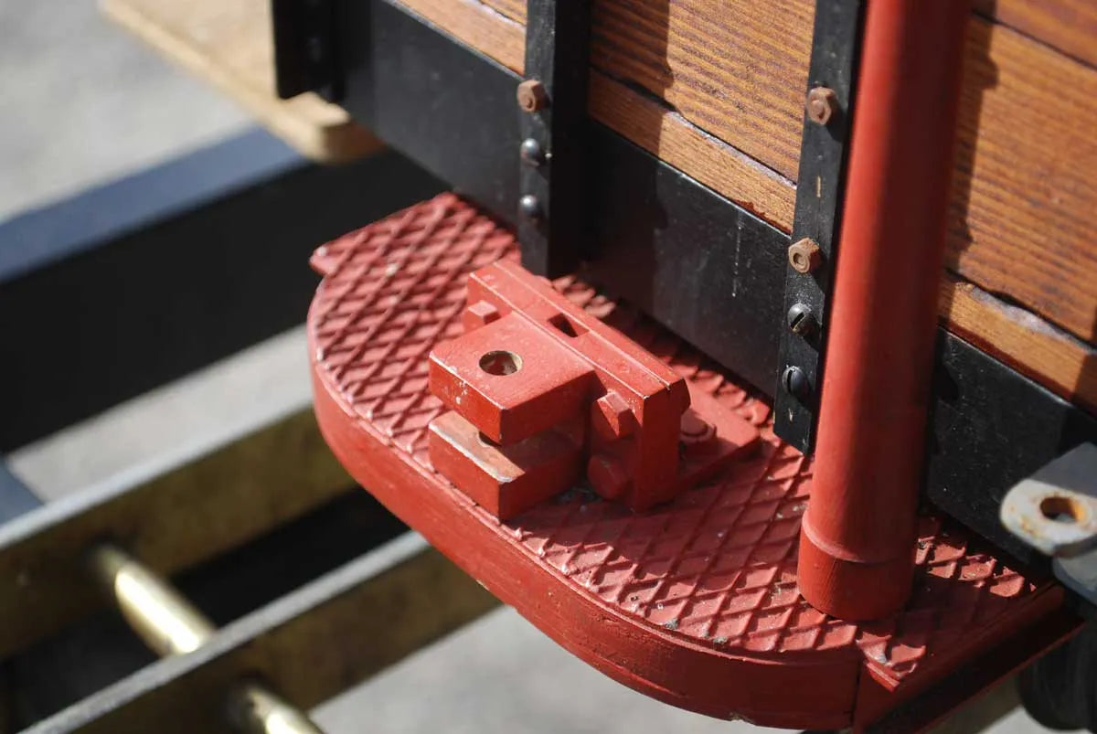 5 inch gauge WD bogie truck with tarpaulin