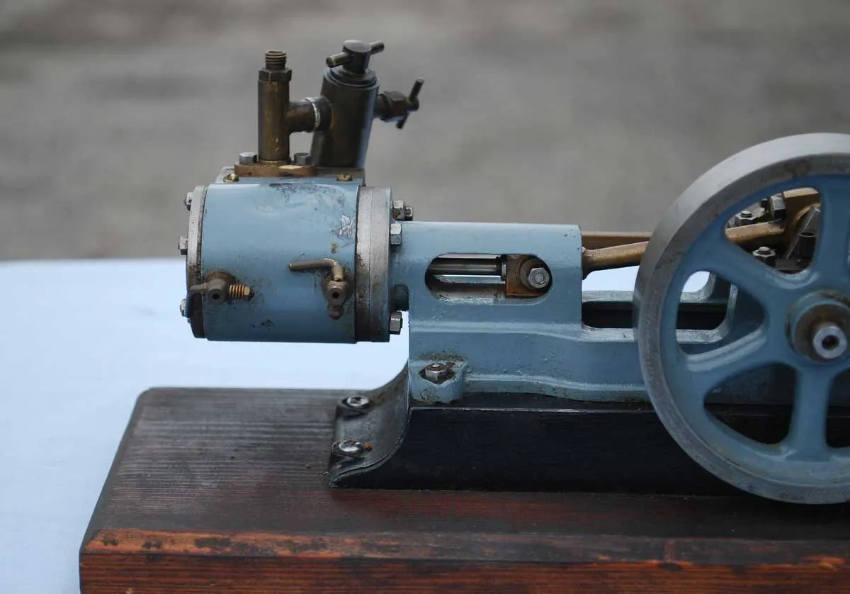 Stuart Turner No.8