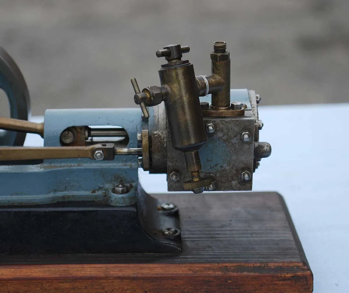 Stuart Turner No.8