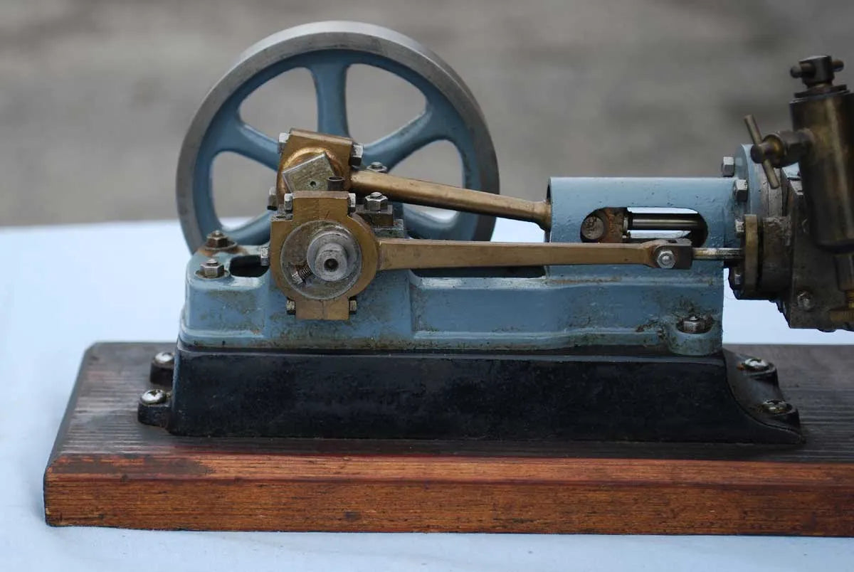Stuart Turner No.8
