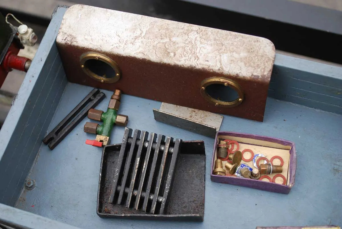 3 1/2 inch gauge slip eccentric "Tich" with wagon