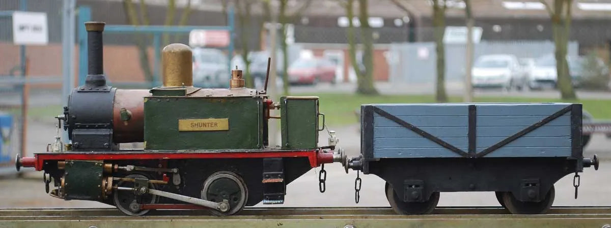 3 1/2 inch gauge slip eccentric "Tich" with wagon