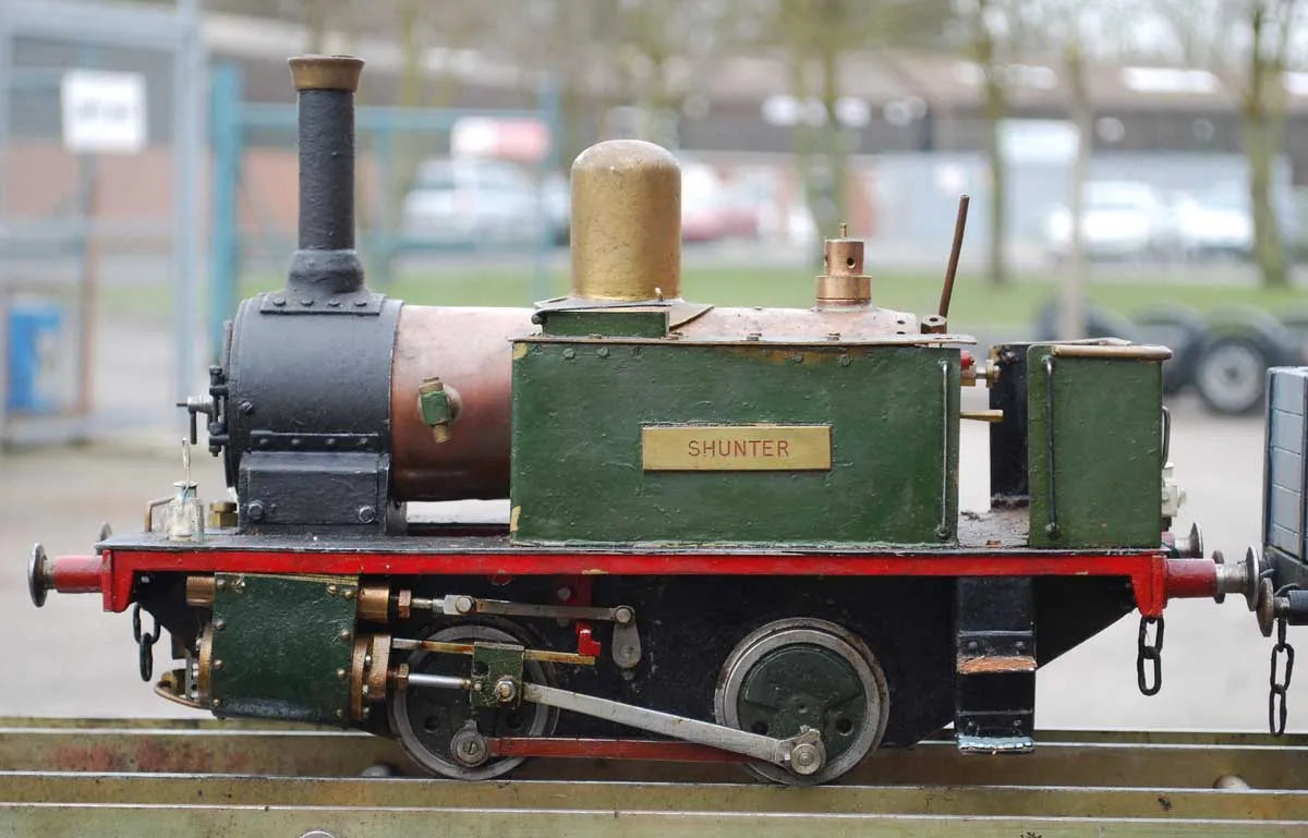 3 1/2 inch gauge slip eccentric "Tich" with wagon