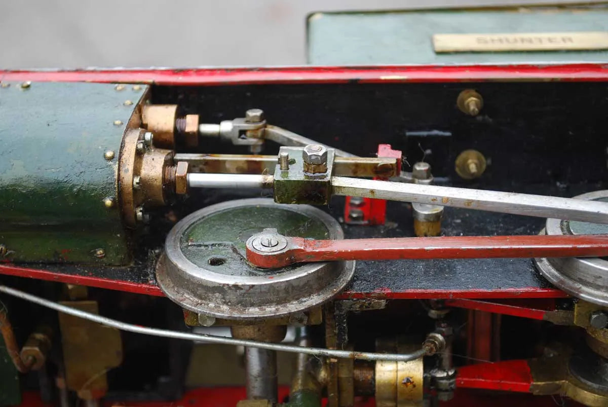 3 1/2 inch gauge slip eccentric "Tich" with wagon