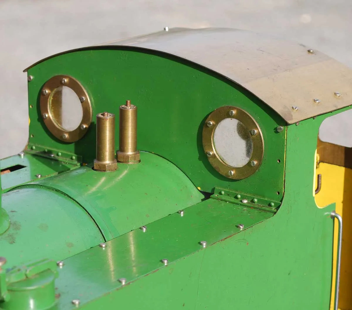 5 inch gauge 0-4-0 tank locomotive