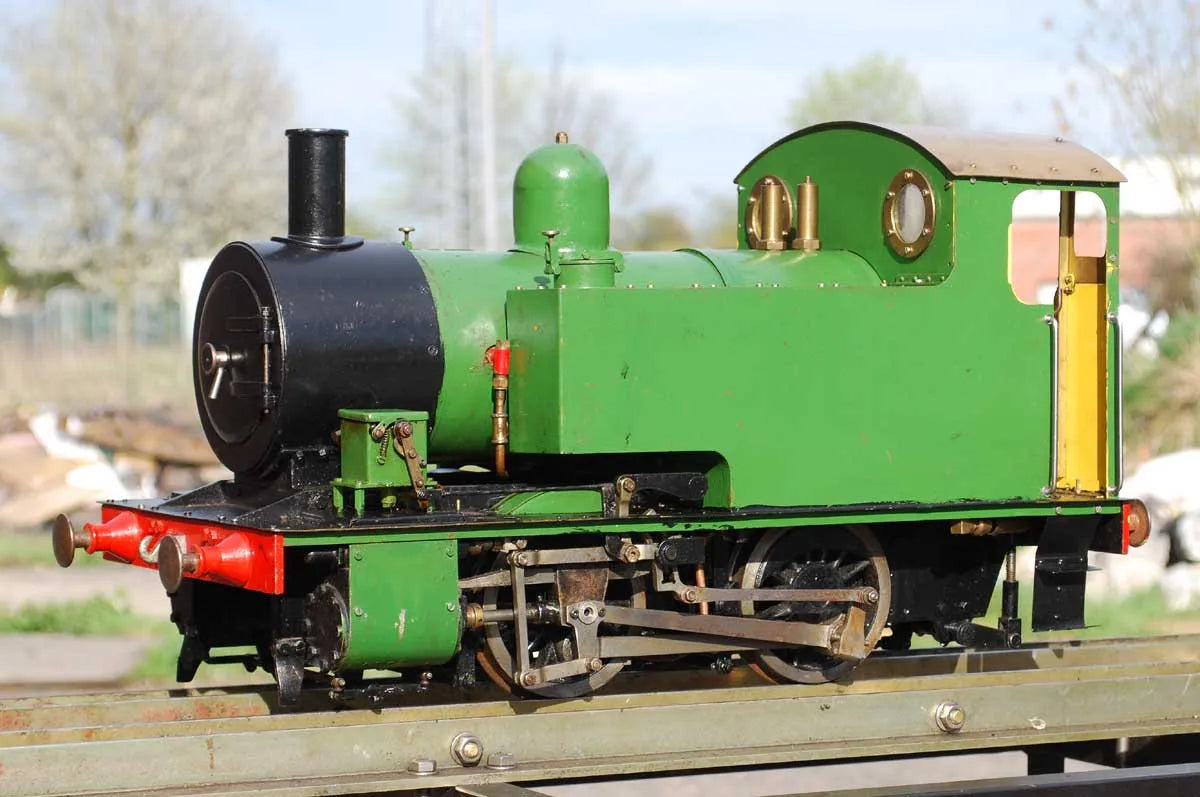 5 inch gauge 0-4-0 tank locomotive
