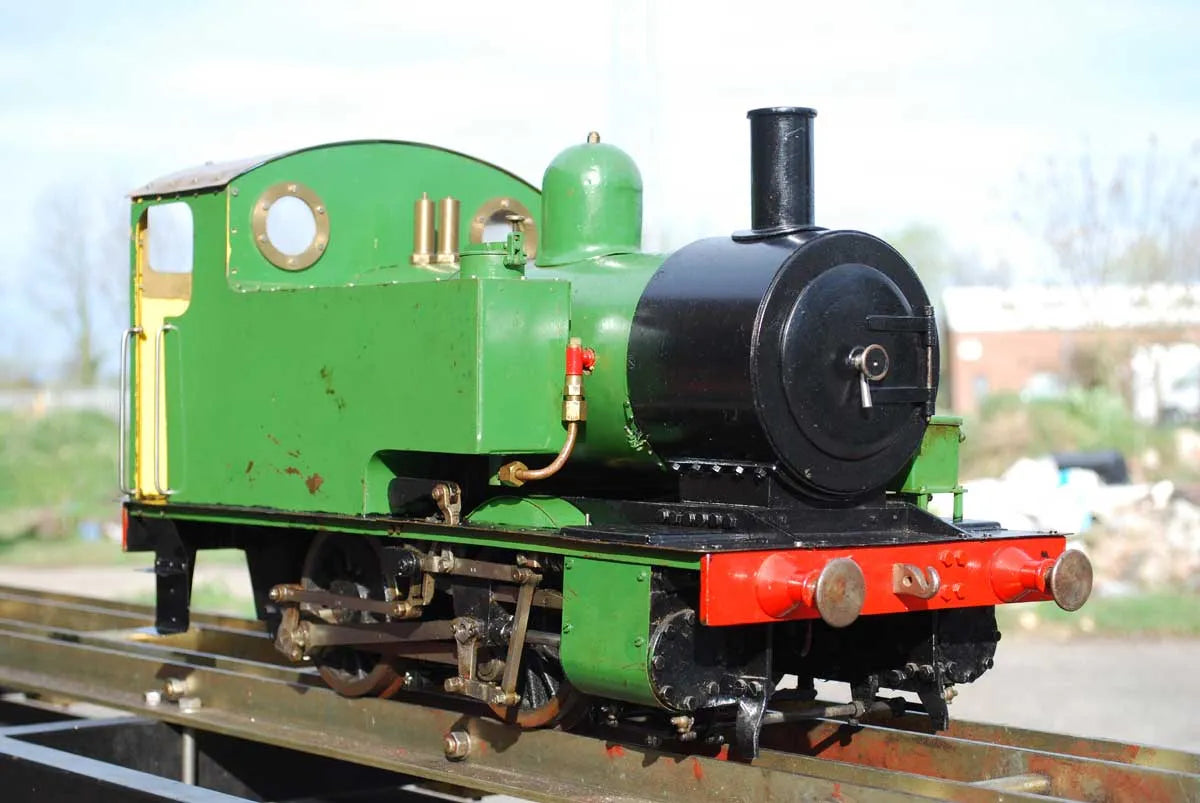 5 inch gauge 0-4-0 tank locomotive
