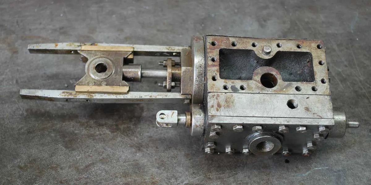 5 inch gauge GWR Hall, dismantled, incomplete