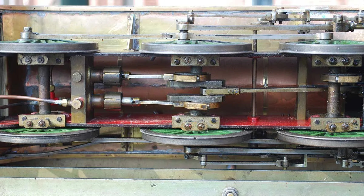 3 1/2 inch gauge LNER V2 without tender