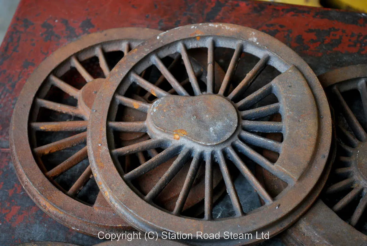 5 inch gauge Britannia wheel and hornblock castings