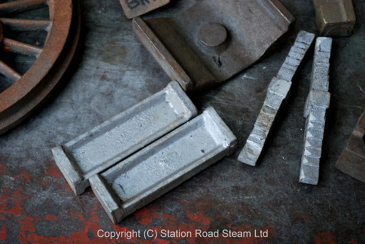 5 inch gauge Britannia wheel and hornblock castings