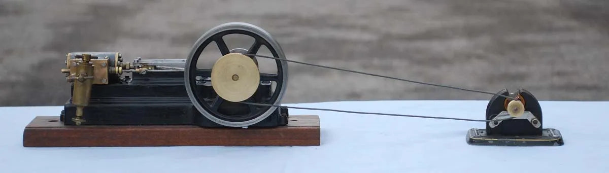 Stuart S50 engine with dynamo