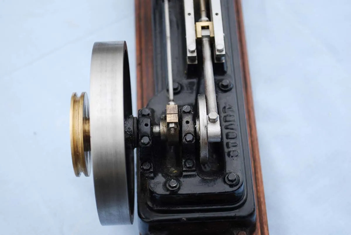 Stuart S50 engine with dynamo