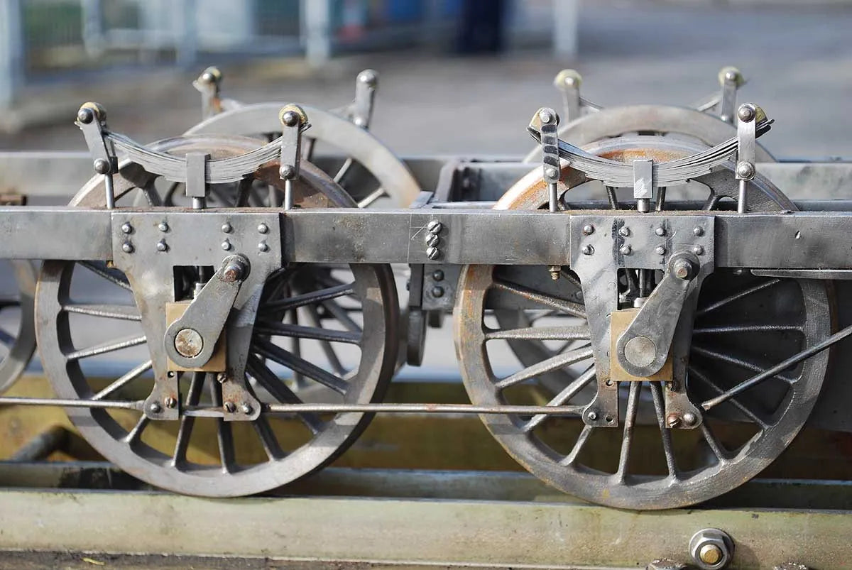 5 inch gauge part-built "Lion"