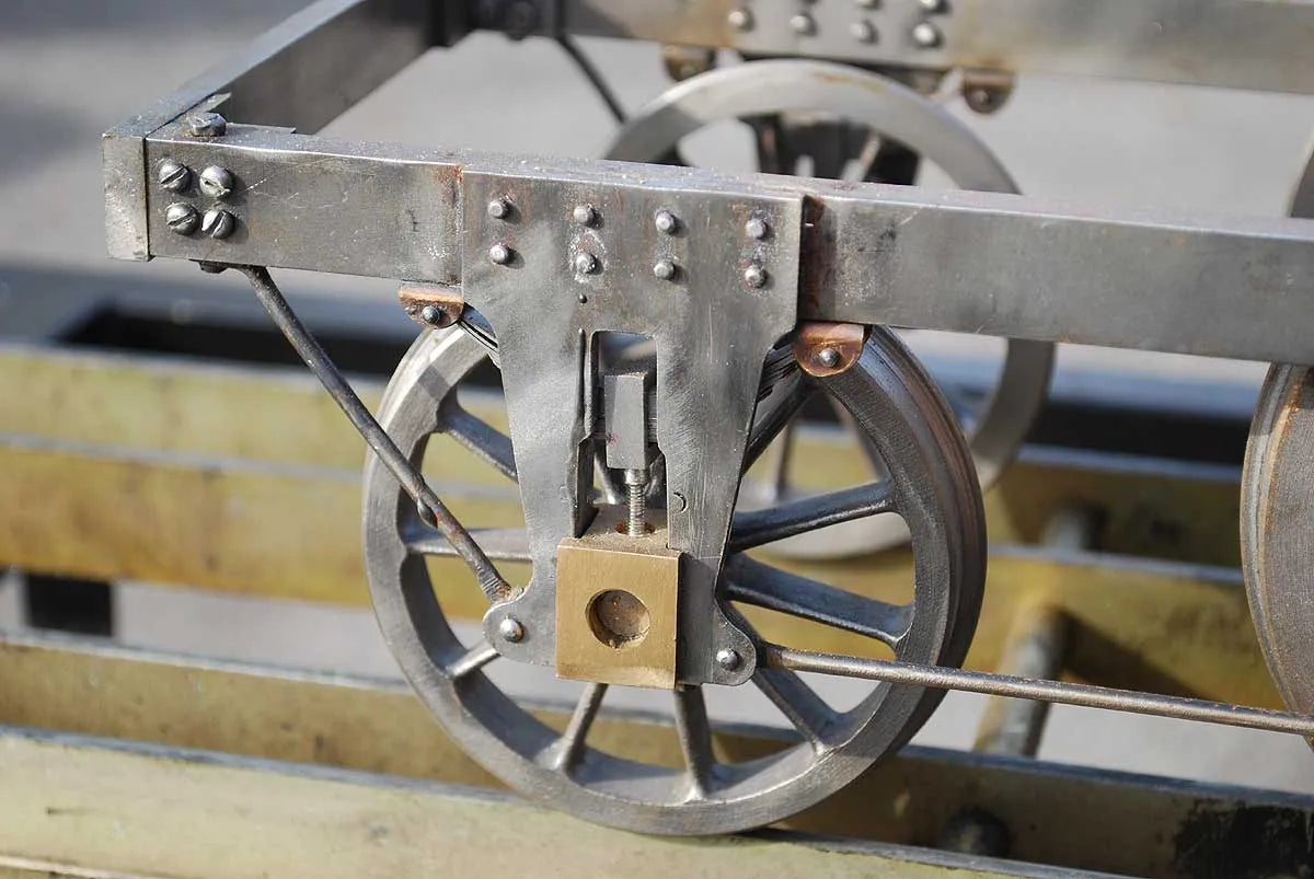 5 inch gauge part-built "Lion"