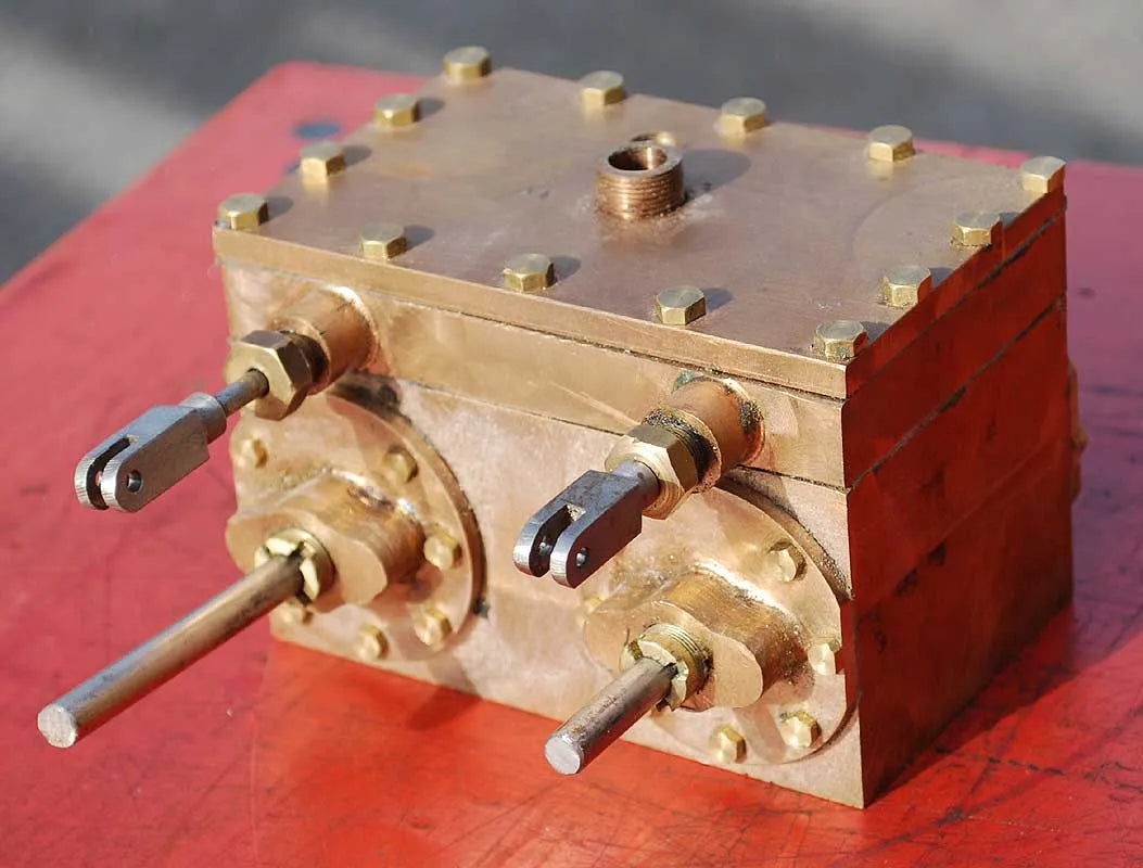 5 inch gauge part-built "Lion"