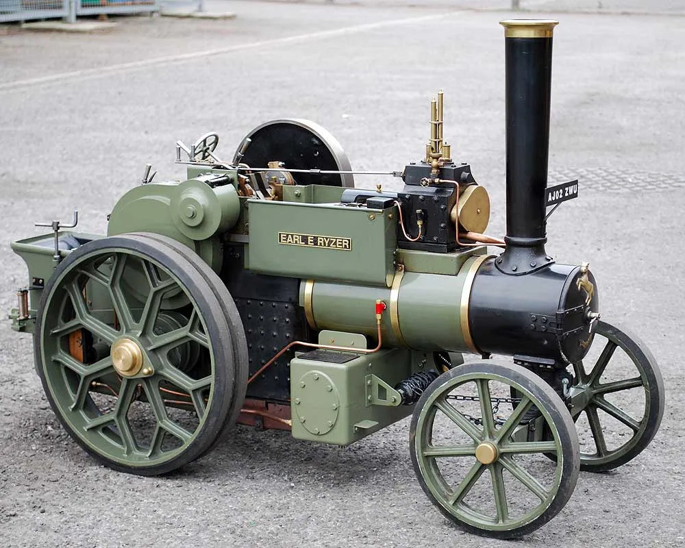 Maxitrak Aveling steam tractor