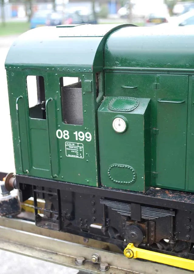 5 inch gauge Class 08 battery electric