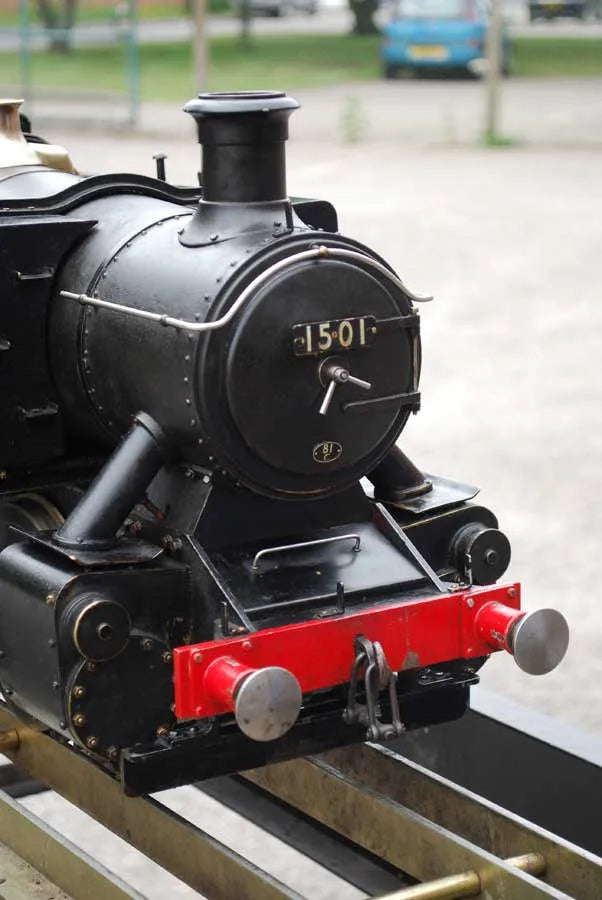 5 inch gauge GWR 15xx 0-6-0PT