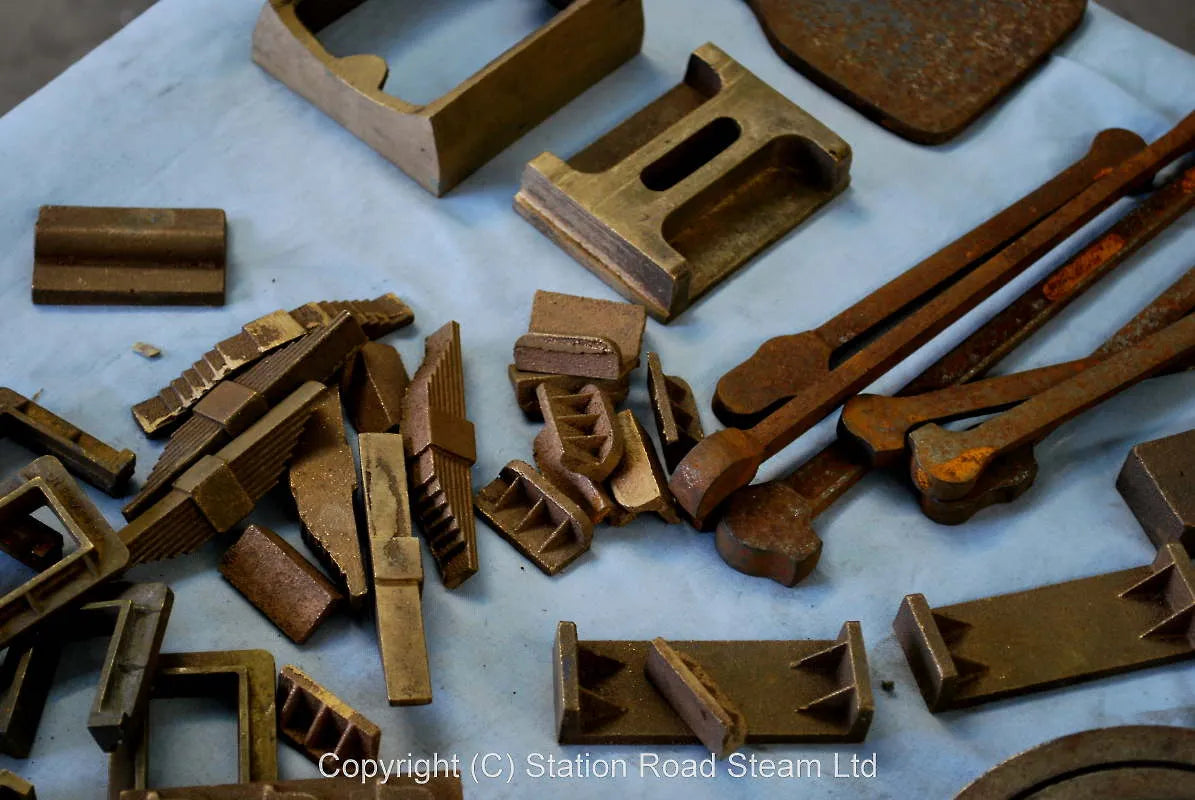 3 1/2 inch gauge GWR Hall castings