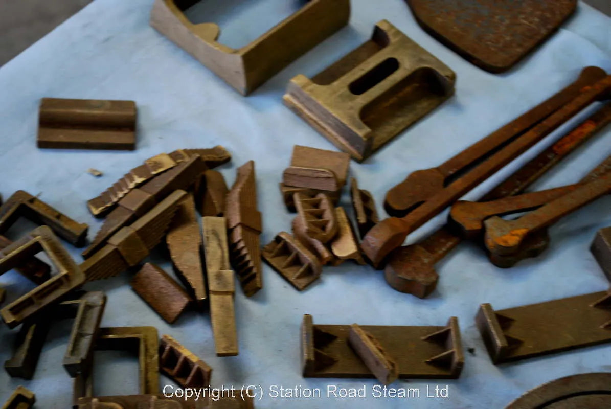 3 1/2 inch gauge GWR Hall castings