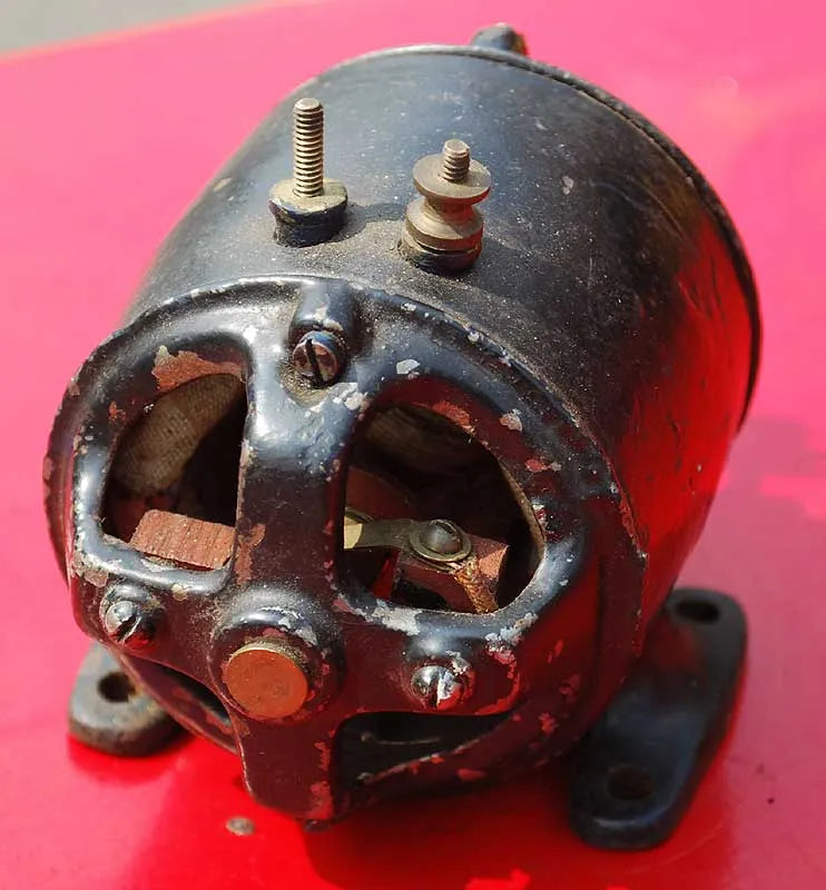Small dynamo