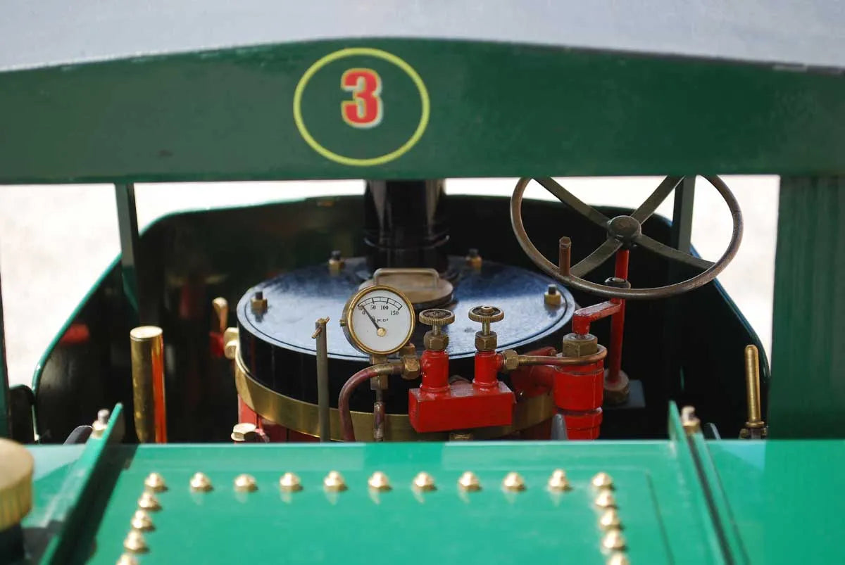 2 inch scale Clayton steam wagon