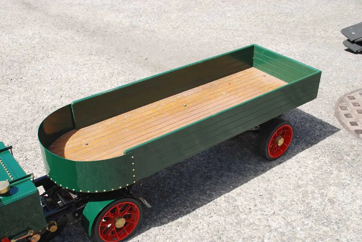 2 inch scale Clayton steam wagon