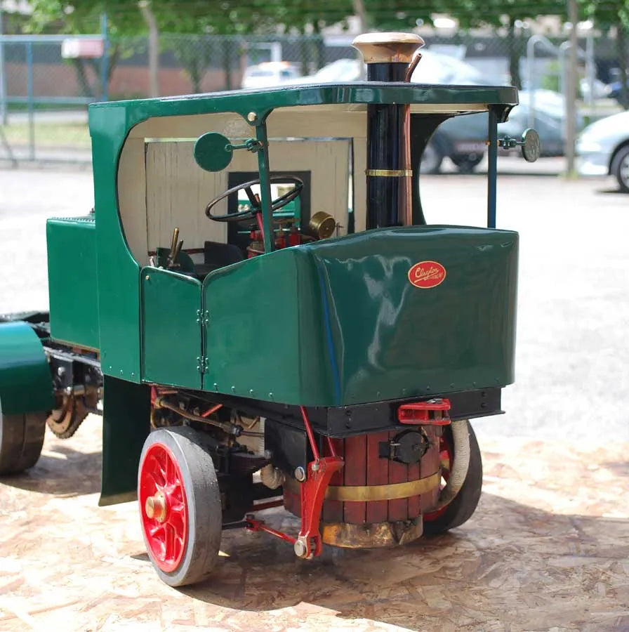 2 inch scale Clayton steam wagon