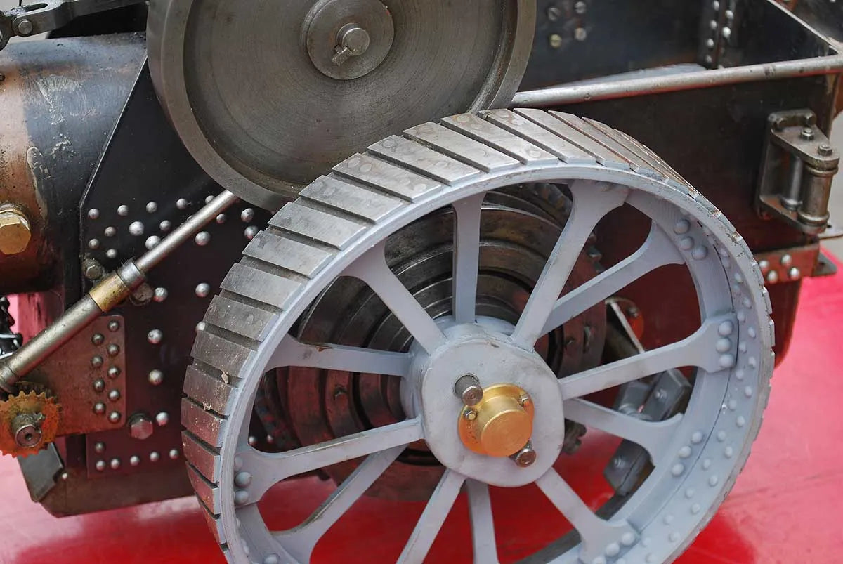 2 inch scale Ruston Proctor 3 ton steam tractor
