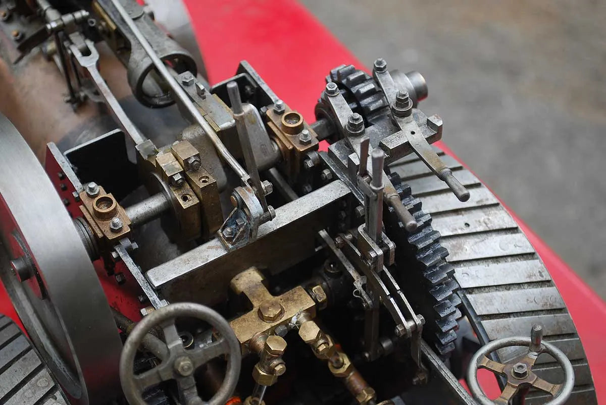 2 inch scale Ruston Proctor 3 ton steam tractor