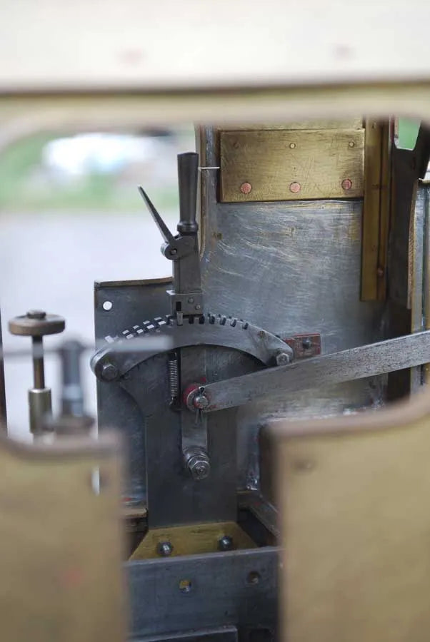 3 1/2 inch gauge 4-8-4  tank engine