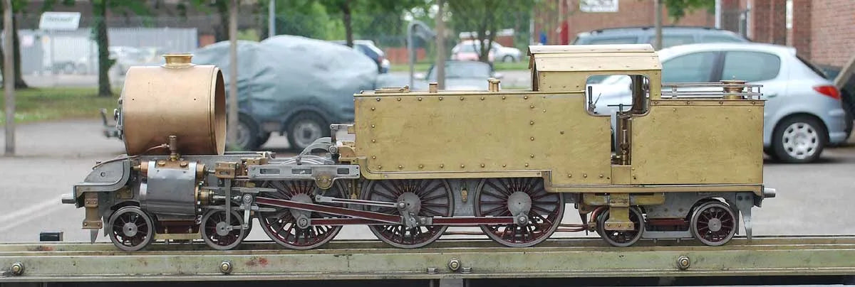 3 1/2 inch gauge 4-8-4  tank engine