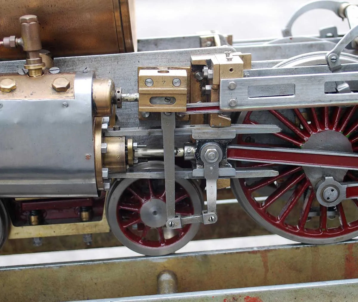 3 1/2 inch gauge 4-8-4  tank engine