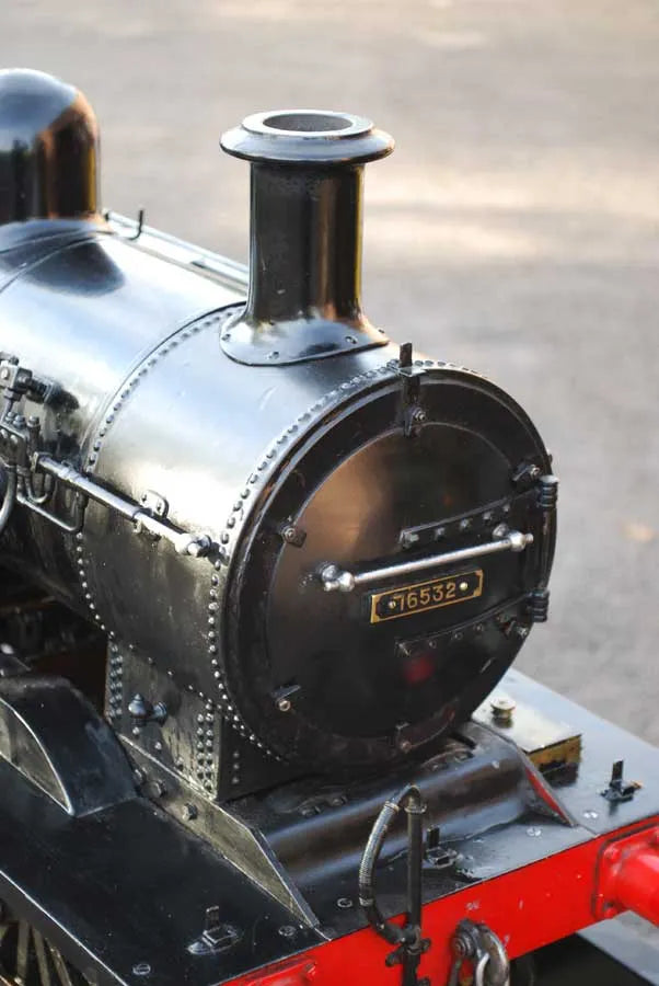 7 1/4 inch gauge LMS "Jinty" with driving truck