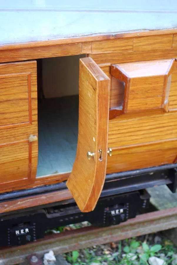 7 1/4 inch gauge teak coach