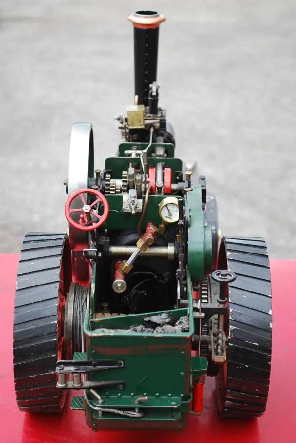 1 inch scale "Minnie"