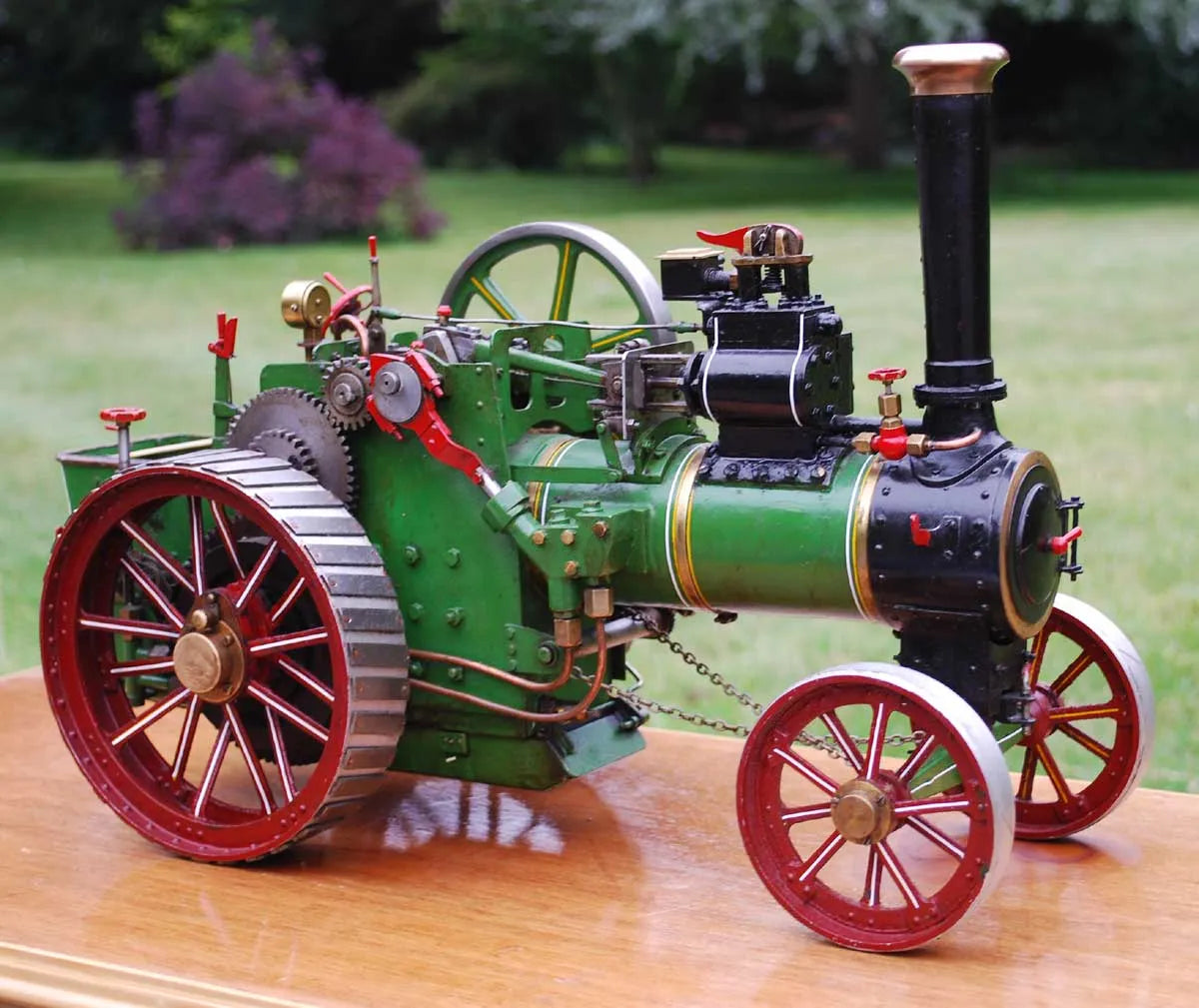1 inch scale Minnie traction engine