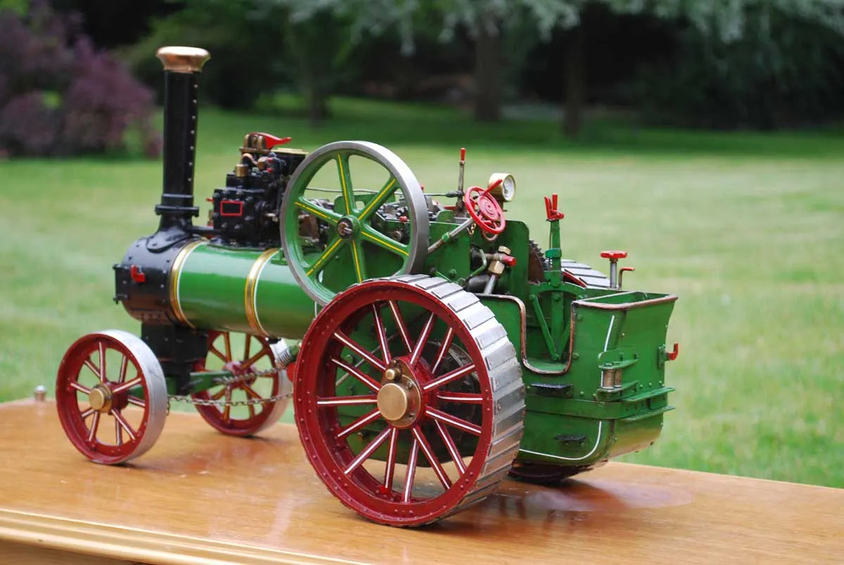 1 inch scale Minnie traction engine