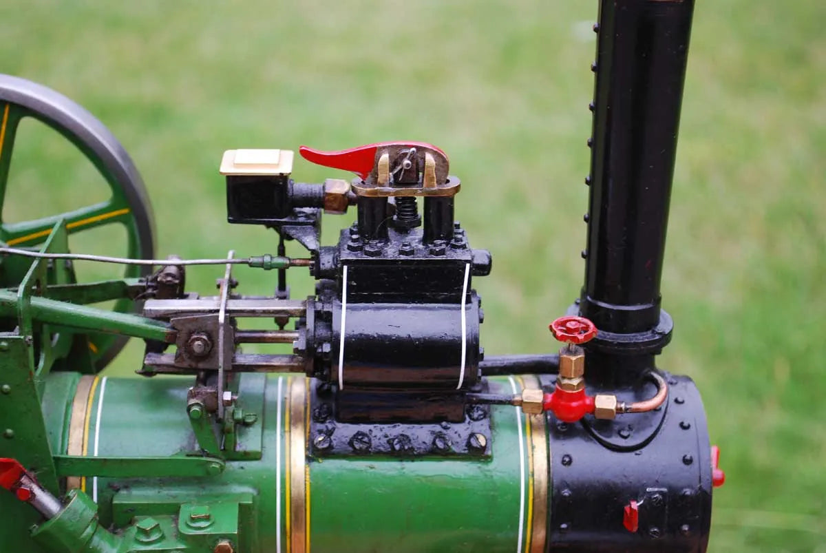 1 inch scale Minnie traction engine