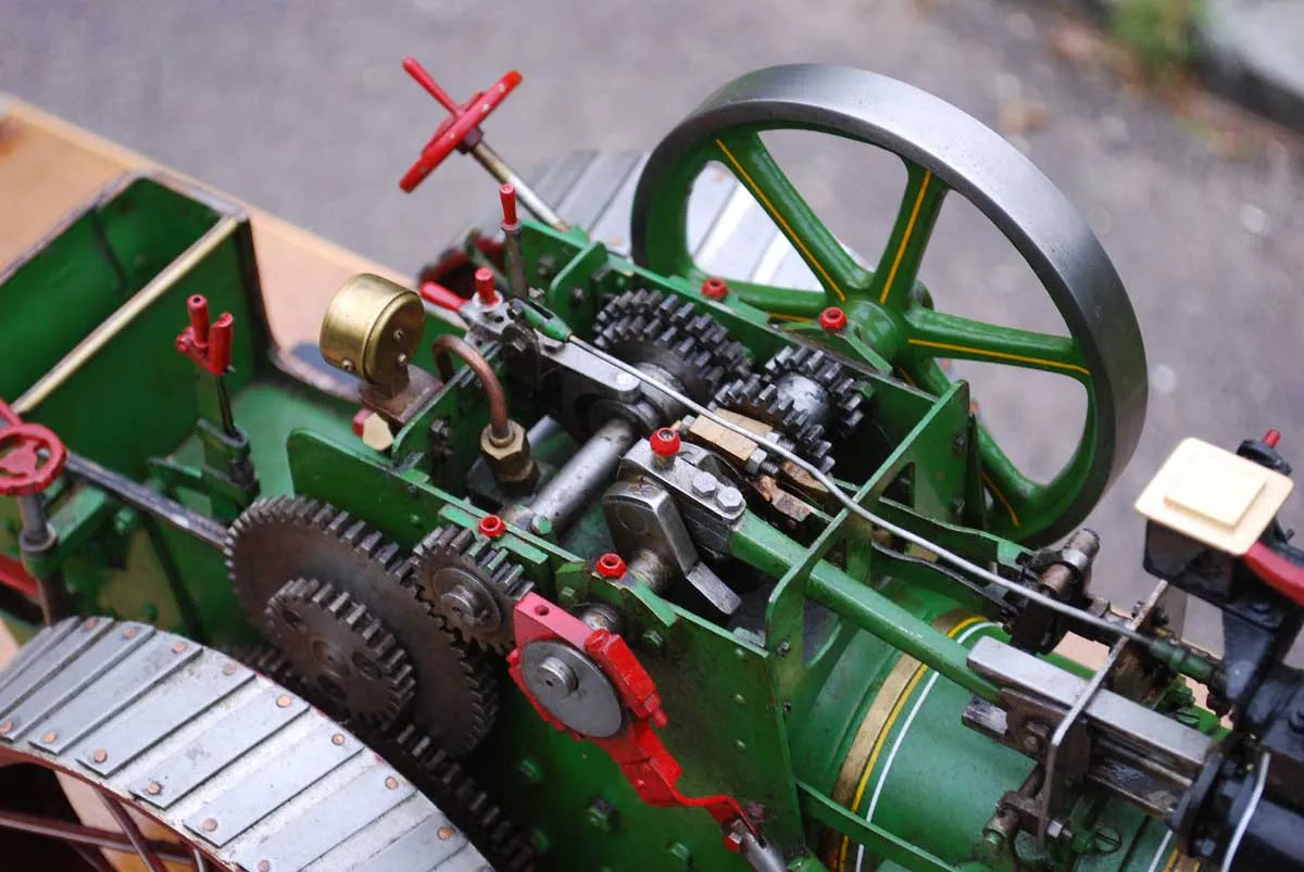 1 inch scale Minnie traction engine