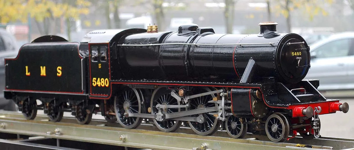 3 1/2 inch gauge Black 5