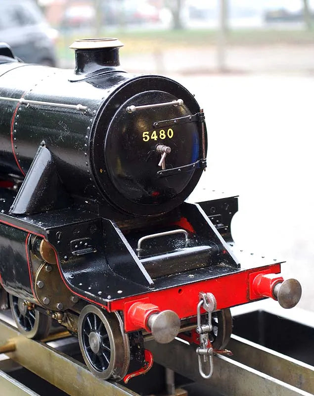 3 1/2 inch gauge Black 5