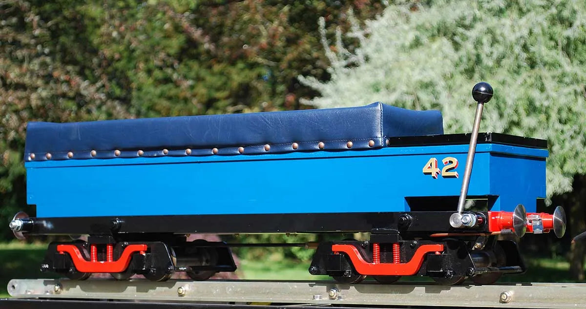 5 inch gauge Polly III with driving truck