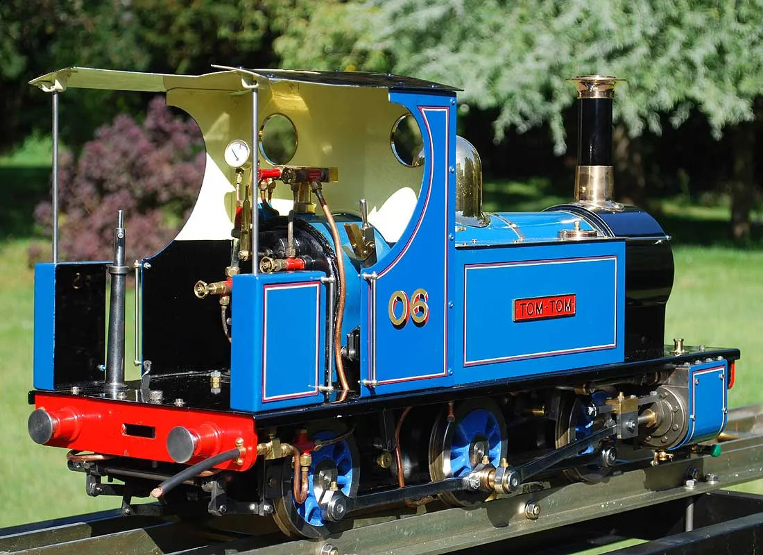 5 inch gauge Polly III with driving truck
