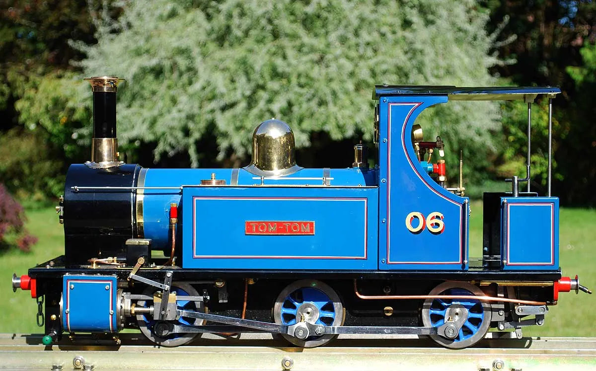 5 inch gauge Polly III with driving truck