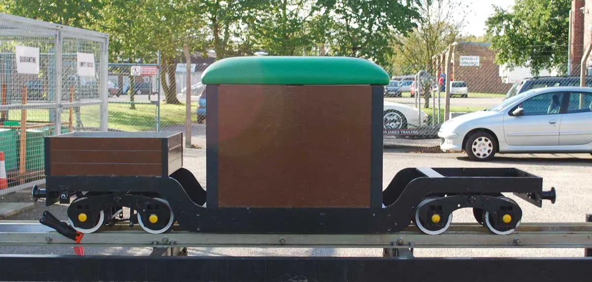 Ground level bogie driving truck