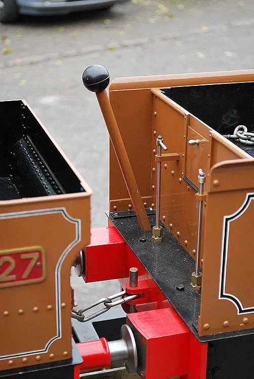 7 1/4 inch gauge "Holmside" with tender