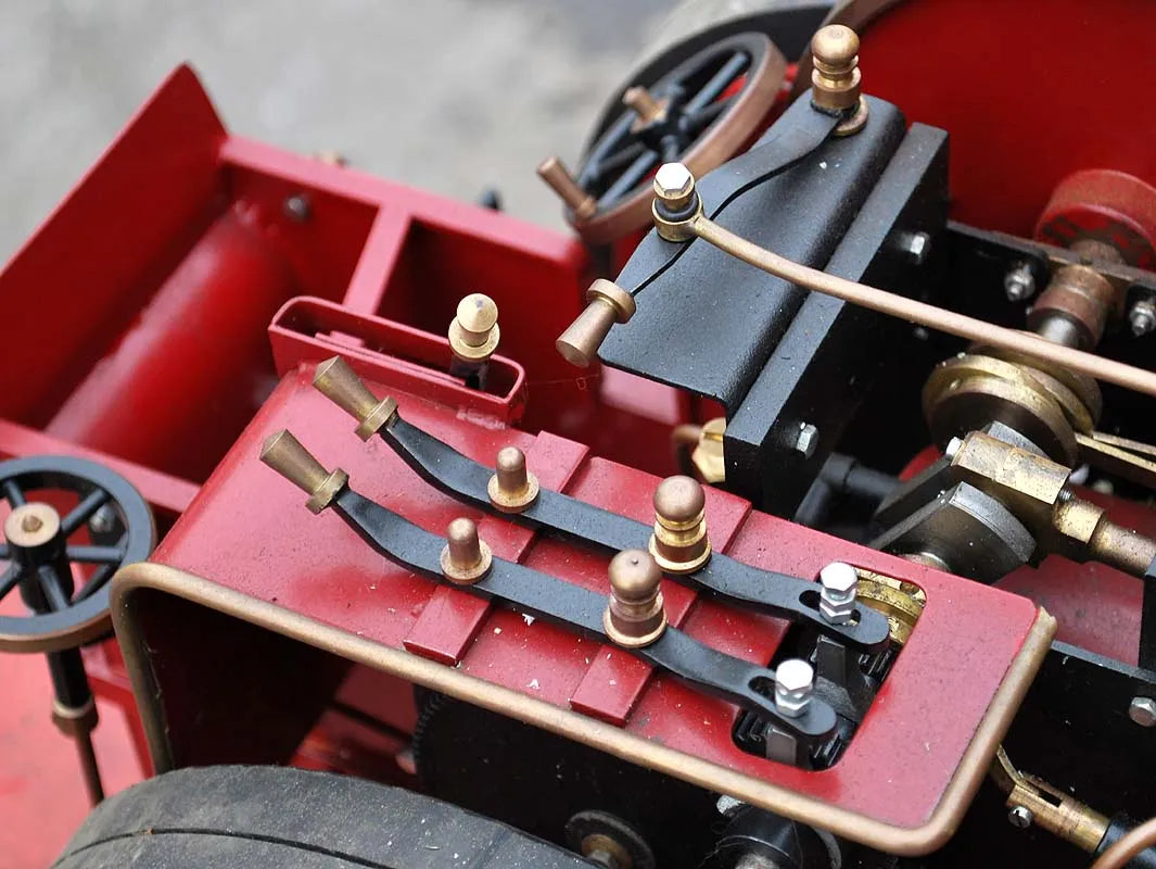 Markie gas-fired road locomotive