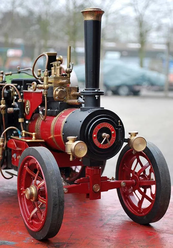 Markie gas-fired road locomotive